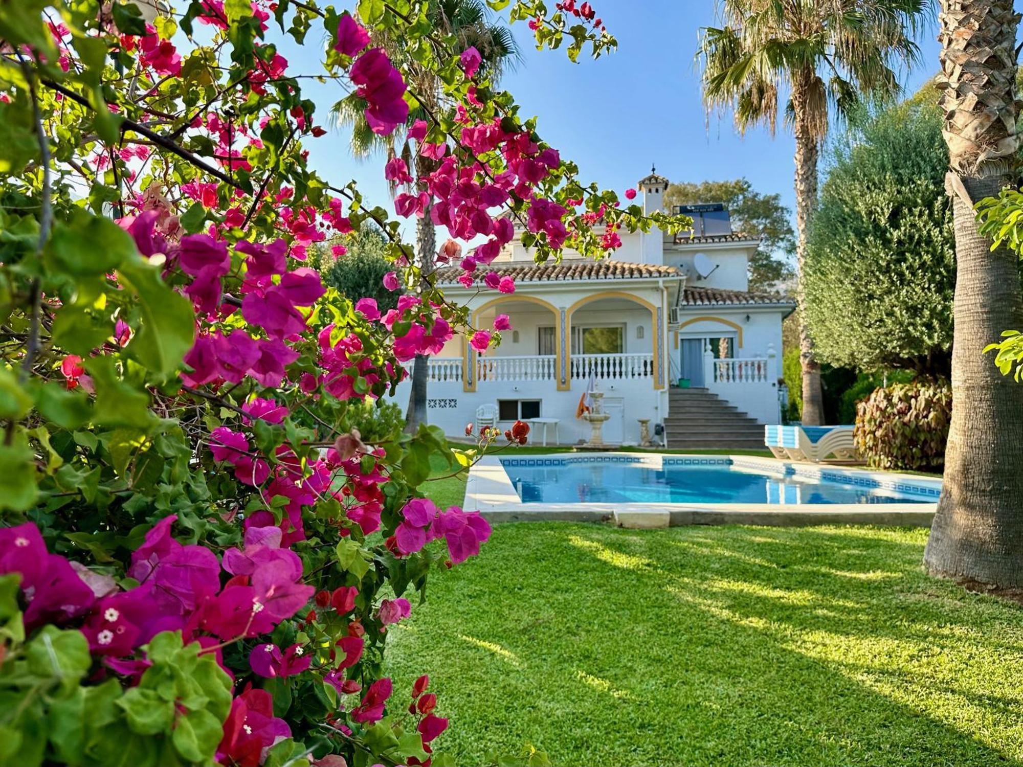 Villa Dolce Vita Benalmádena Esterno foto